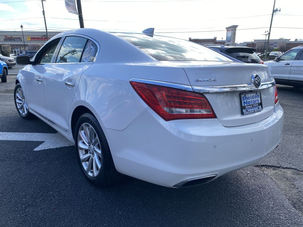 2015 Buick Lacrosse Image 6