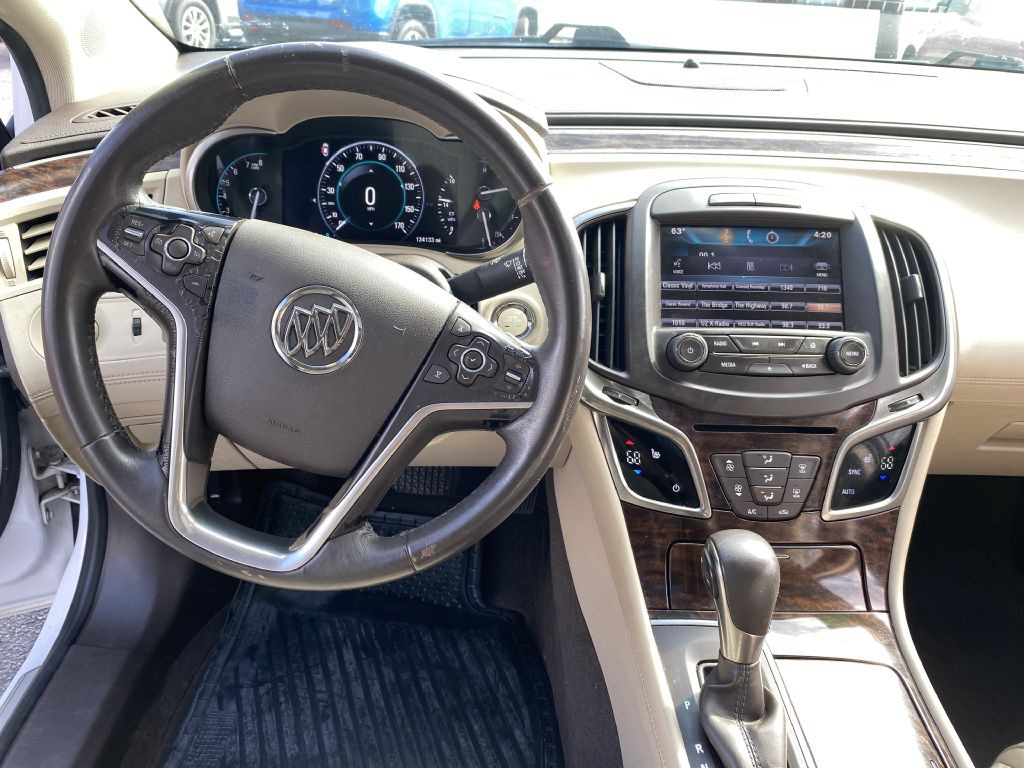 2015 Buick Lacrosse Image 15