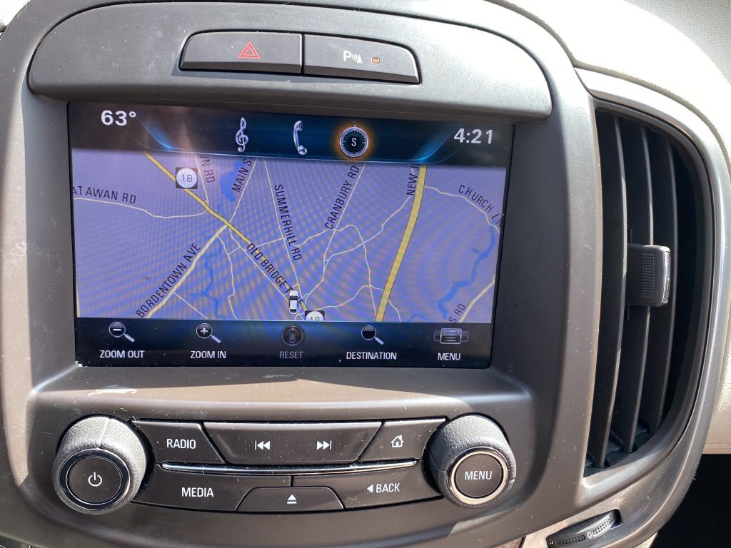 2015 Buick Lacrosse Image 19