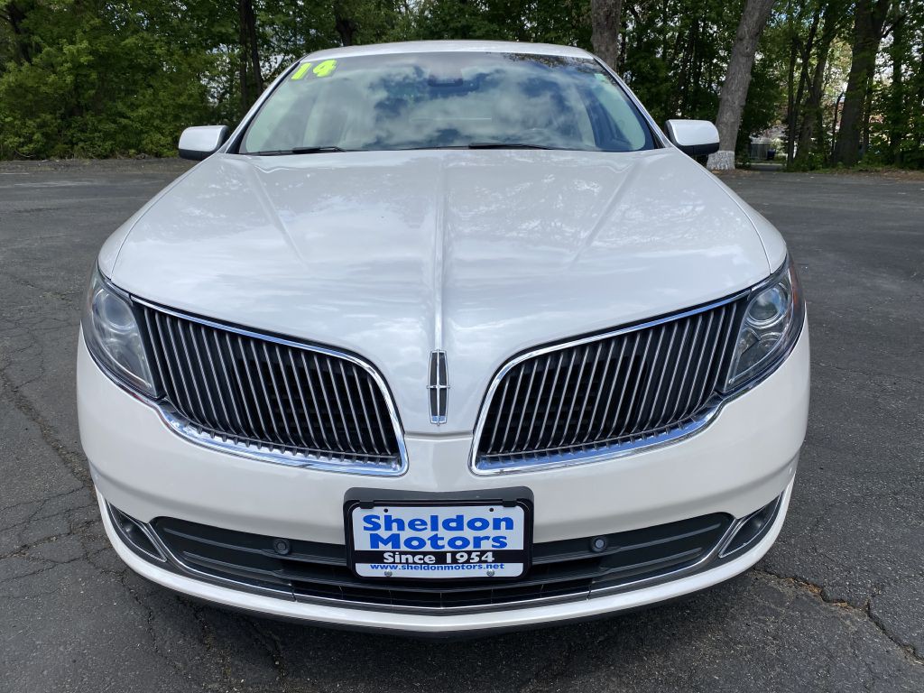 2014 Lincoln MKS Image 3