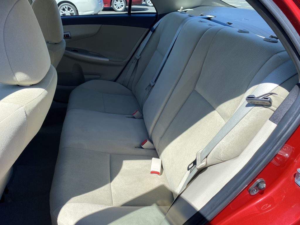 2012 Toyota Corolla Image 10