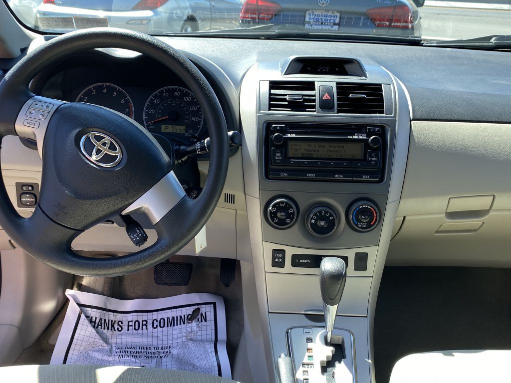 2012 Toyota Corolla Image 13