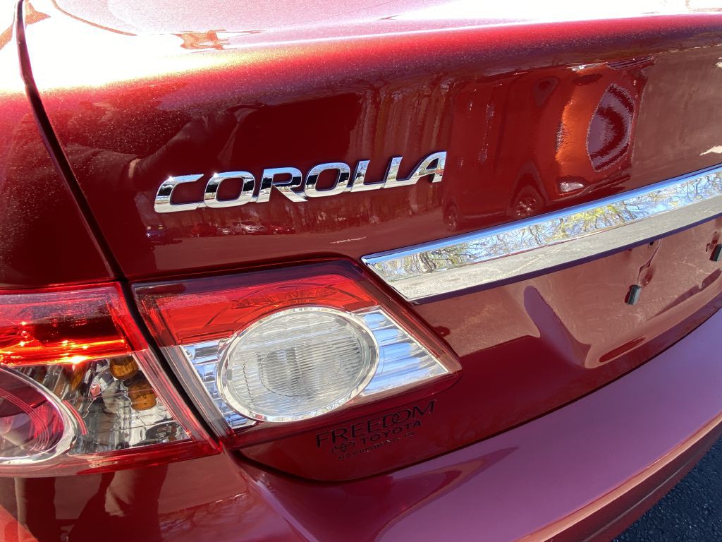 2012 Toyota Corolla Image 20