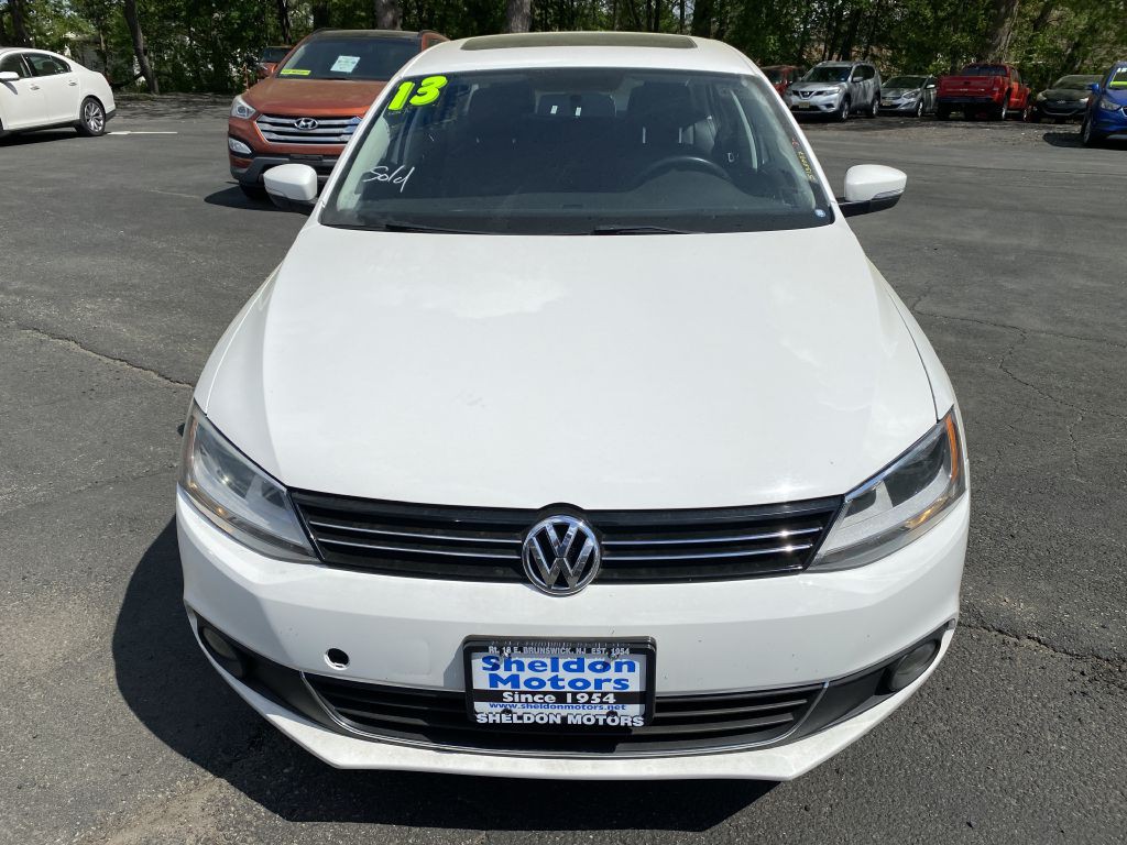 2013 Volkswagen Jetta Image 3