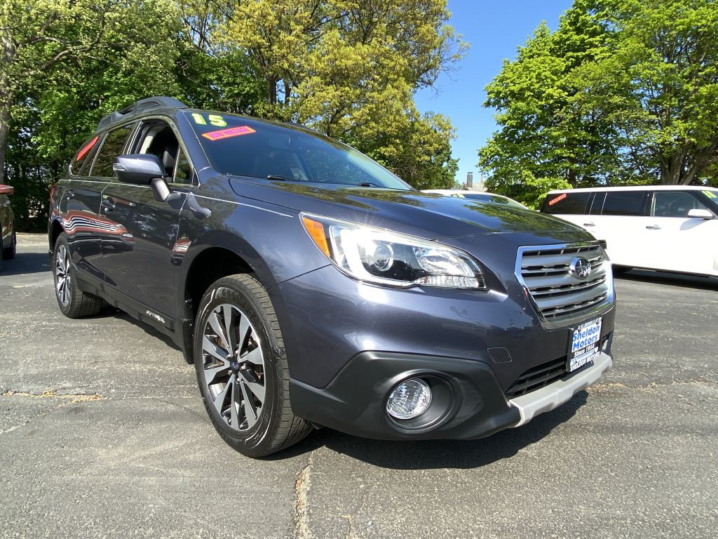 2015 Subaru Outback Image 2