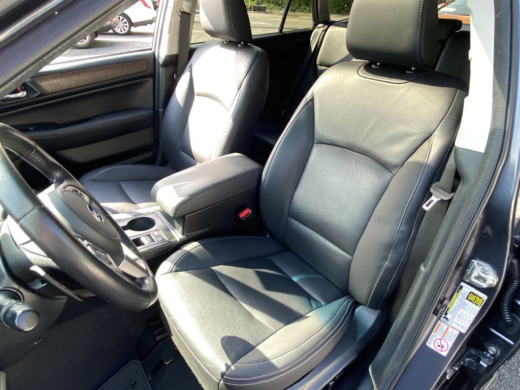 2015 Subaru Outback Image 10