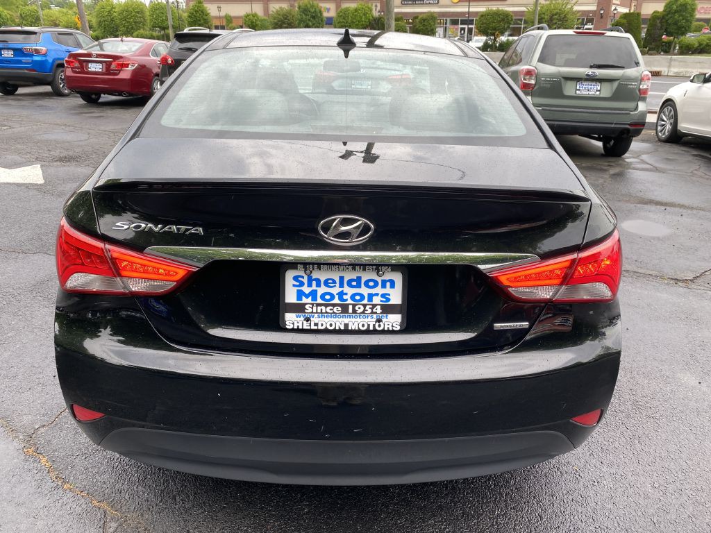 2014 Hyundai Sonata Image 4