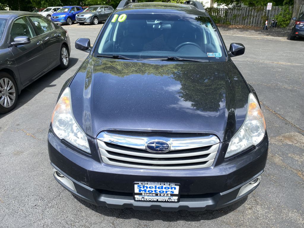 2010 Subaru Outback Image 3