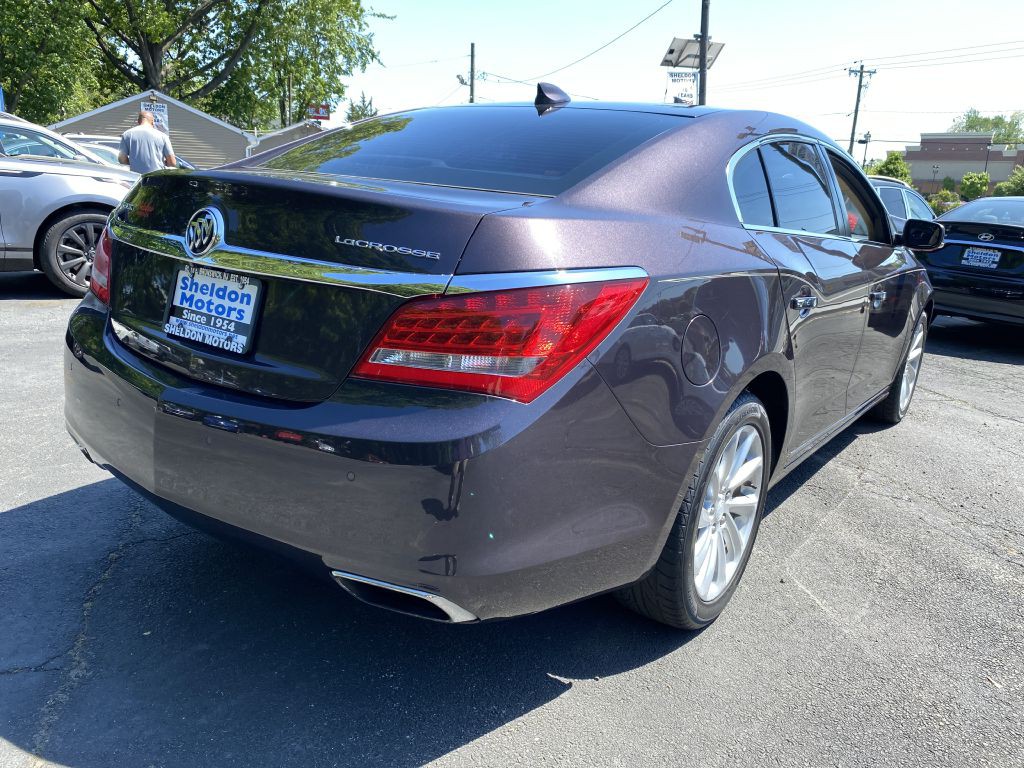 2015 Buick Lacrosse Image 5