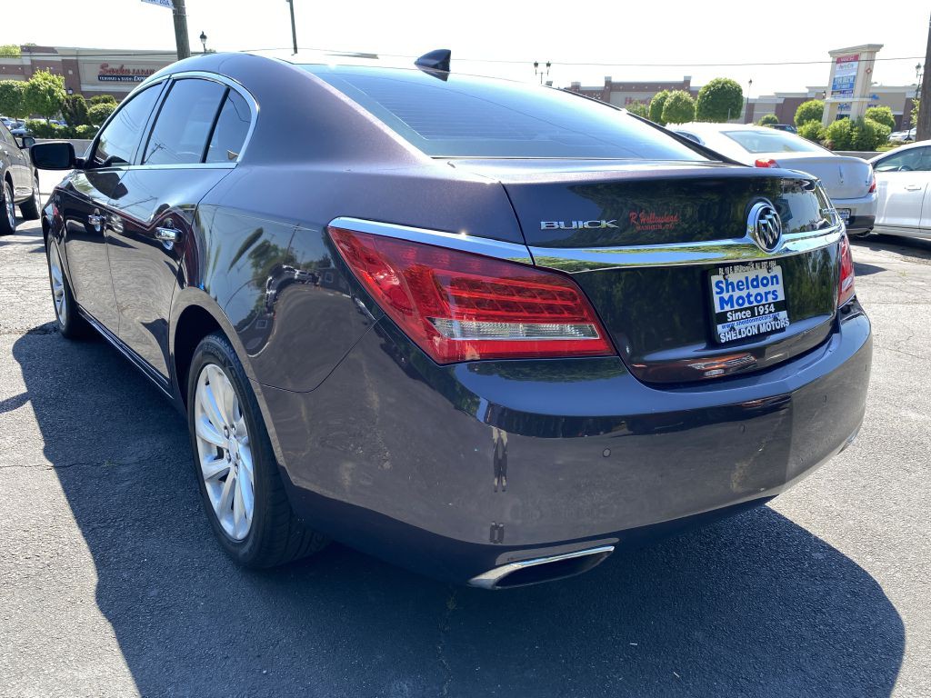 2015 Buick Lacrosse Image 6