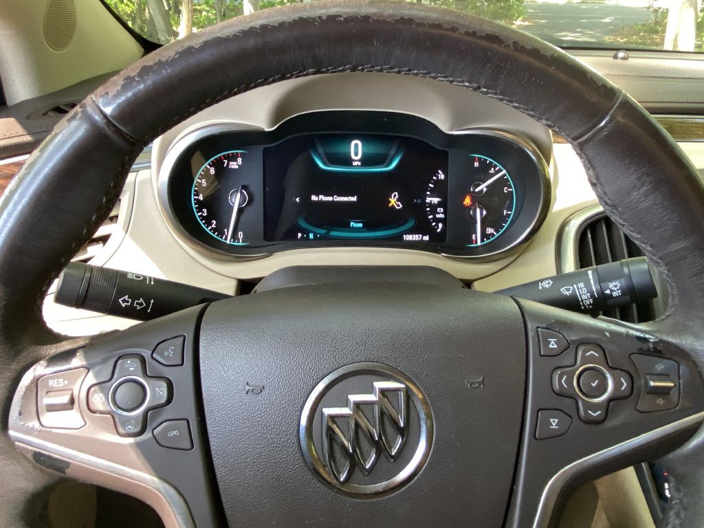 2015 Buick Lacrosse Image 15