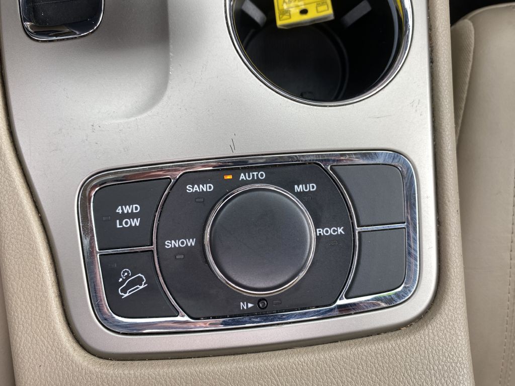 2015 Jeep Grand Cherokee Image 20