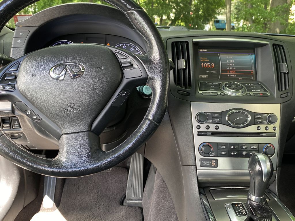 2013 INFINITI G37 Image 13
