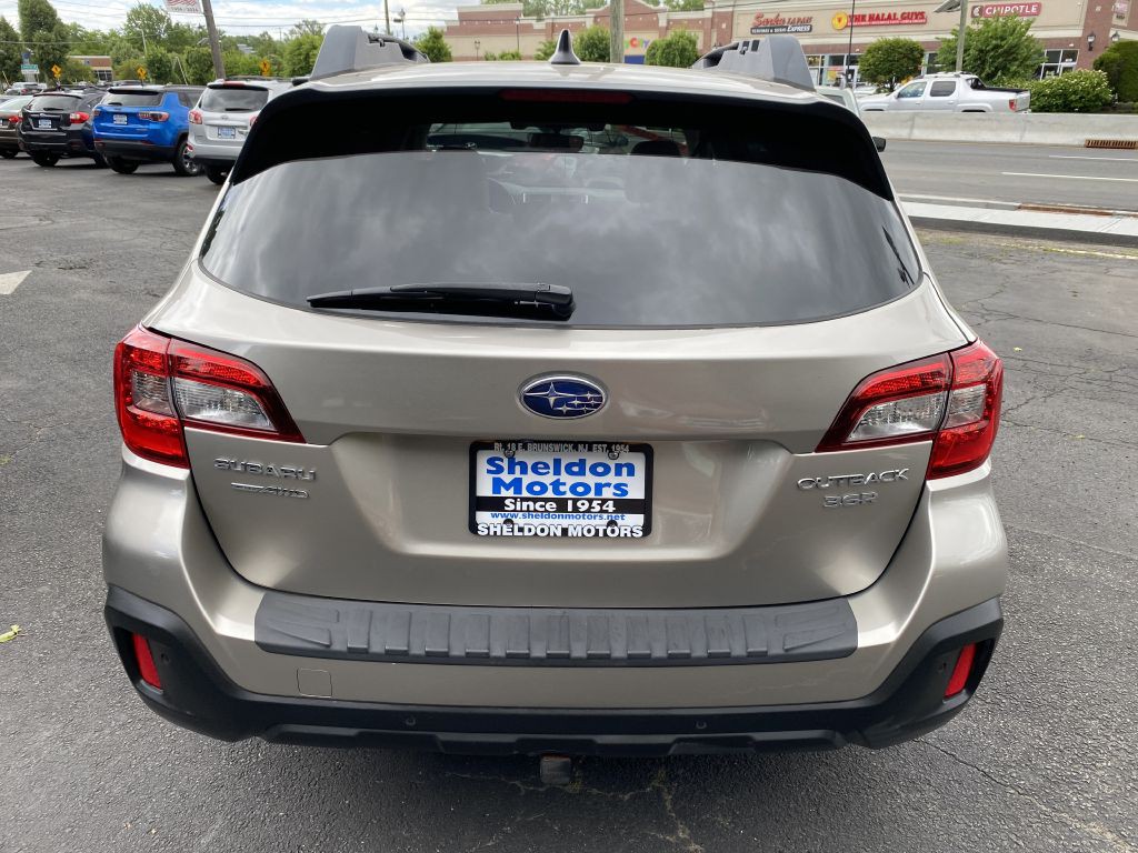 2018 Subaru Outback Image 4