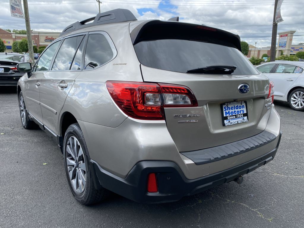 2018 Subaru Outback Image 6