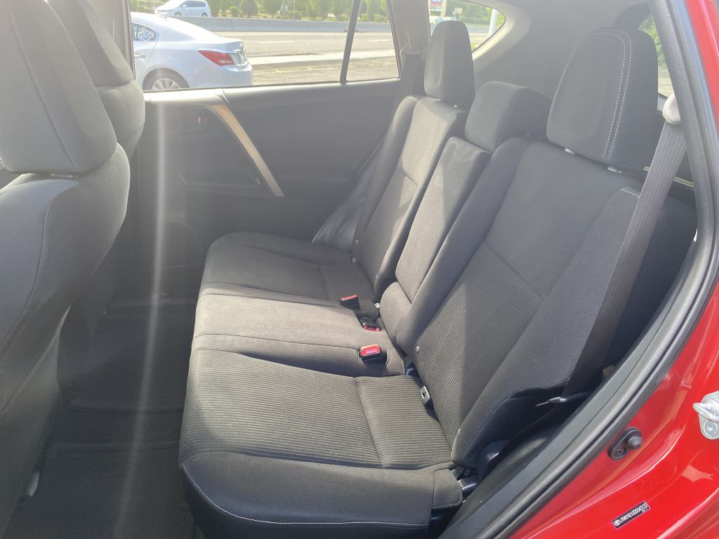 2013 Toyota Rav4 Image 10
