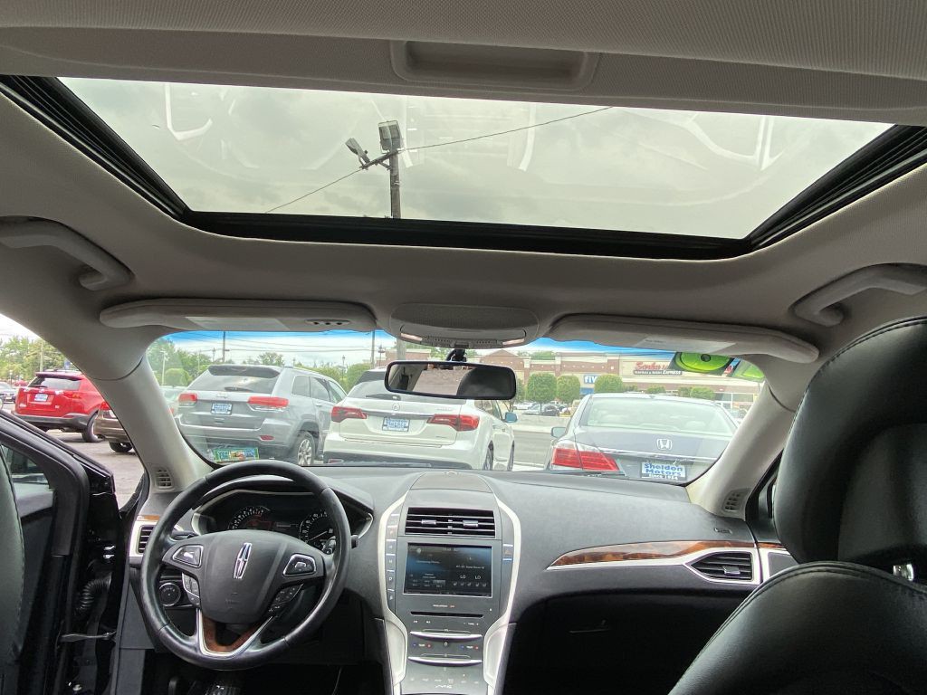 2016 Lincoln MKZ Image 14
