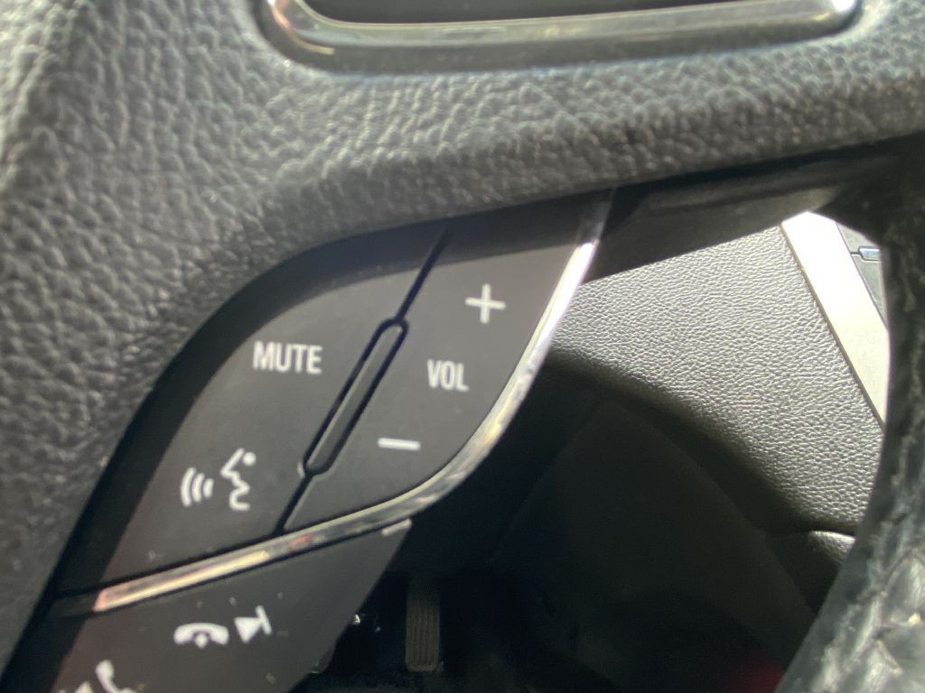 2016 Lincoln MKZ Image 20