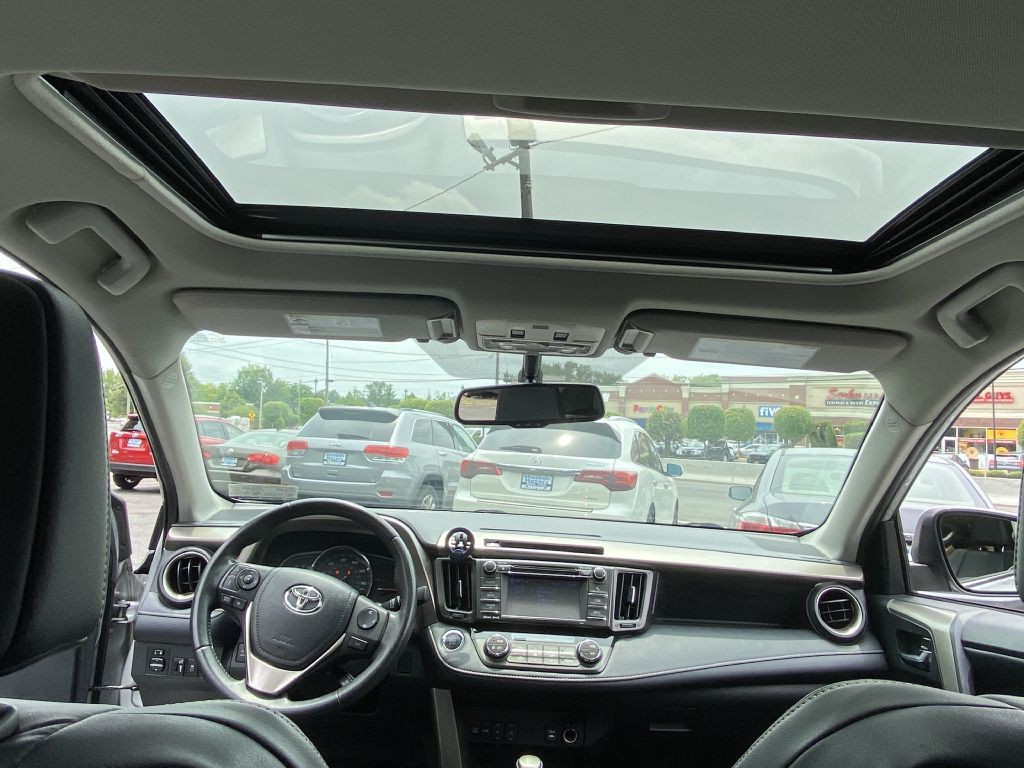 2013 Toyota Rav4 Image 13