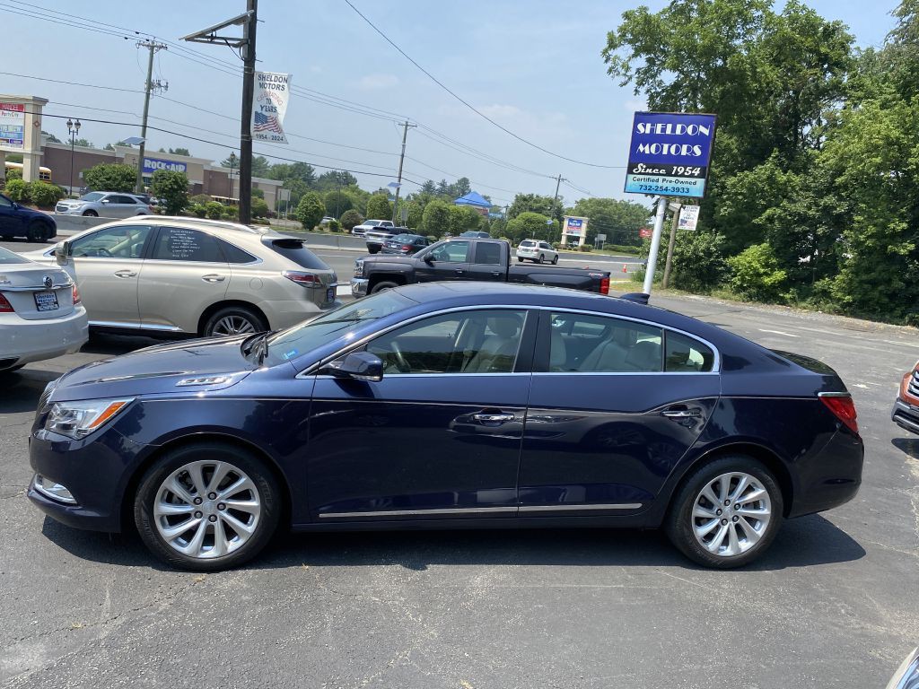 2016 Buick Lacrosse Image 8