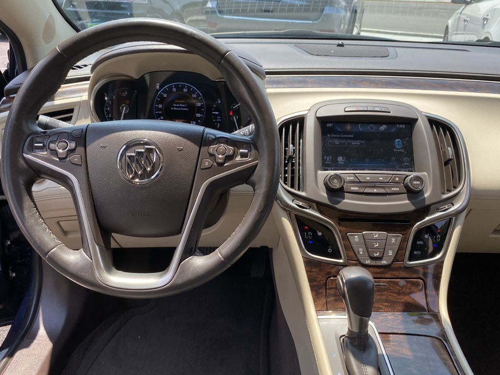 2016 Buick Lacrosse Image 14