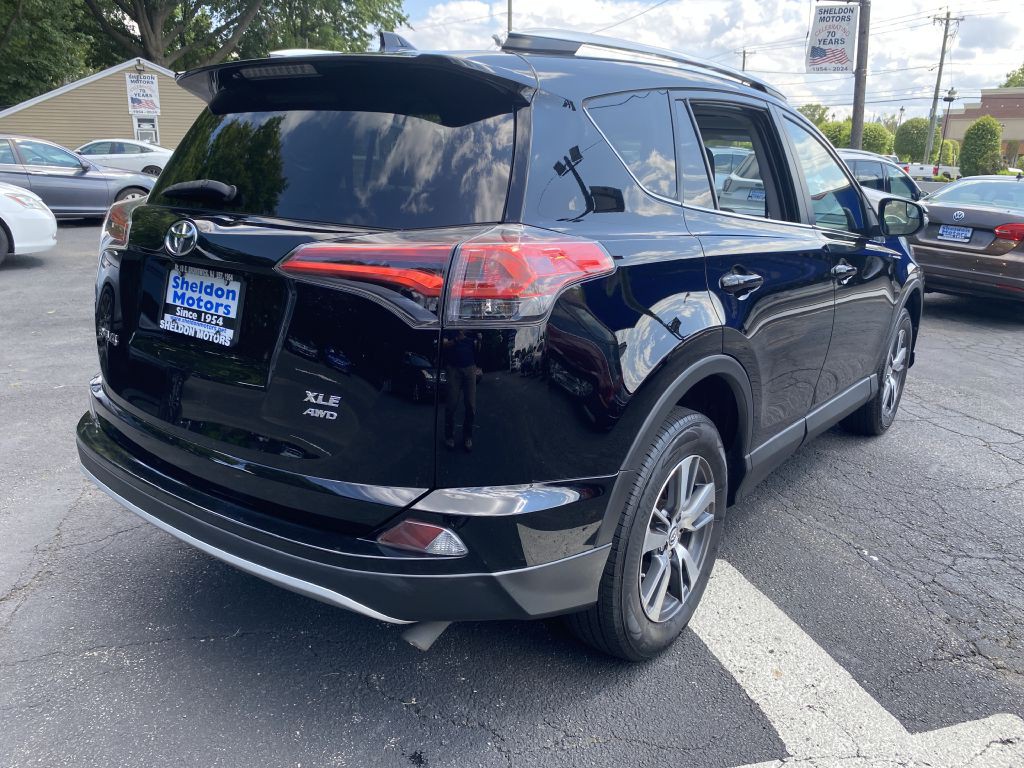 2016 Toyota Rav4 Image 5