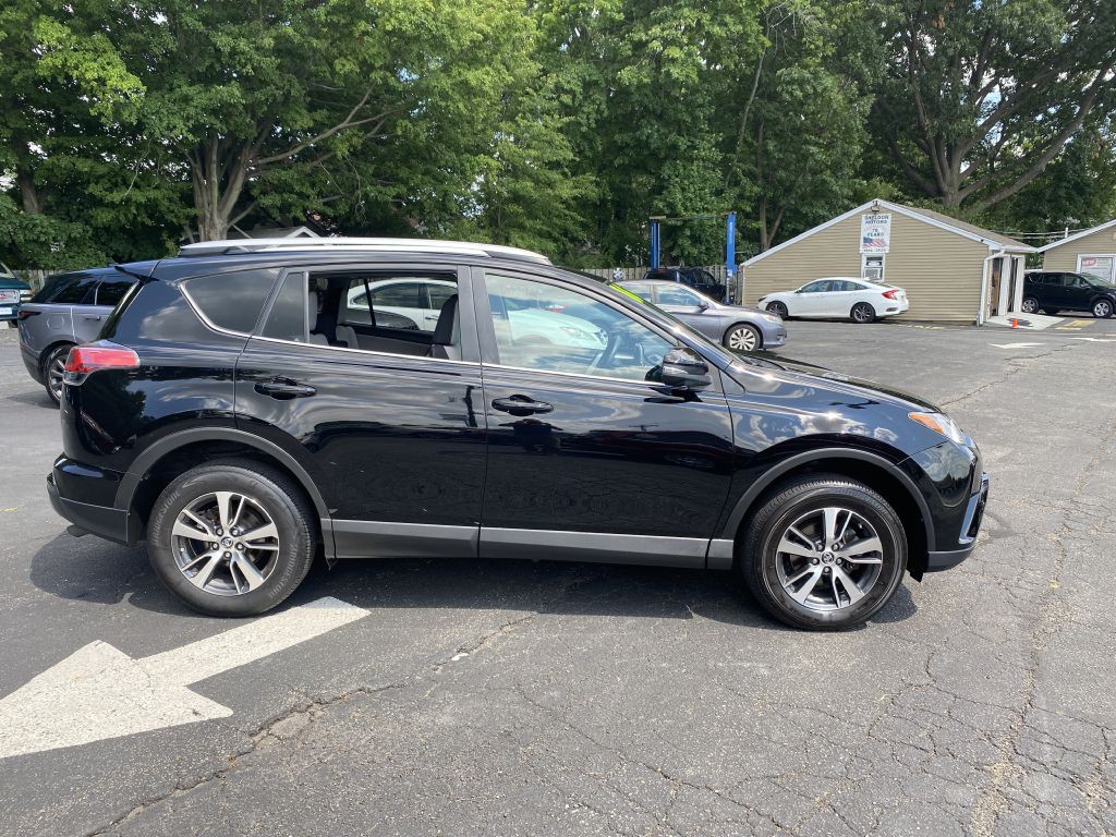 2016 Toyota Rav4 Image 7