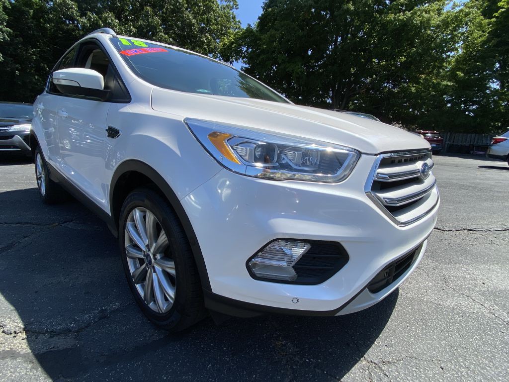 2018 Ford Escape Image 2