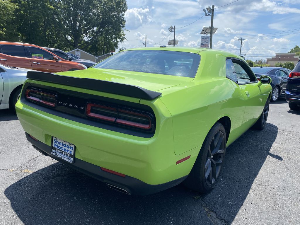 2019 Dodge Challenger Image 5