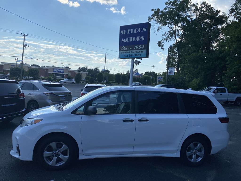 2019 Toyota Sienna Image 8