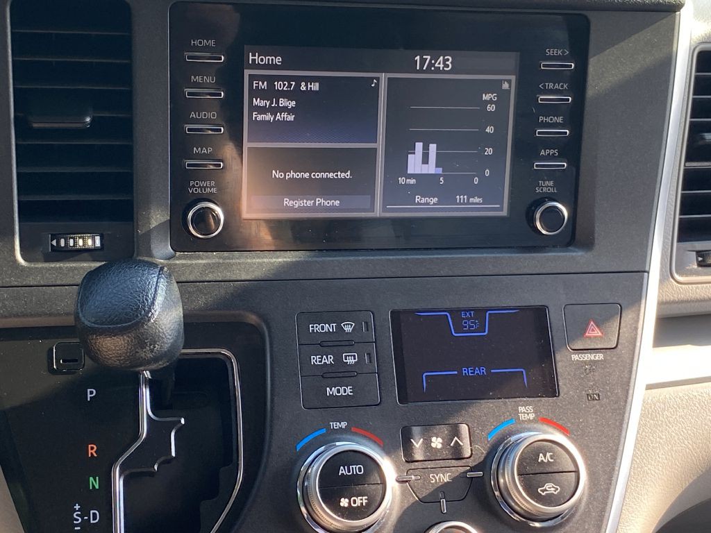 2019 Toyota Sienna Image 21