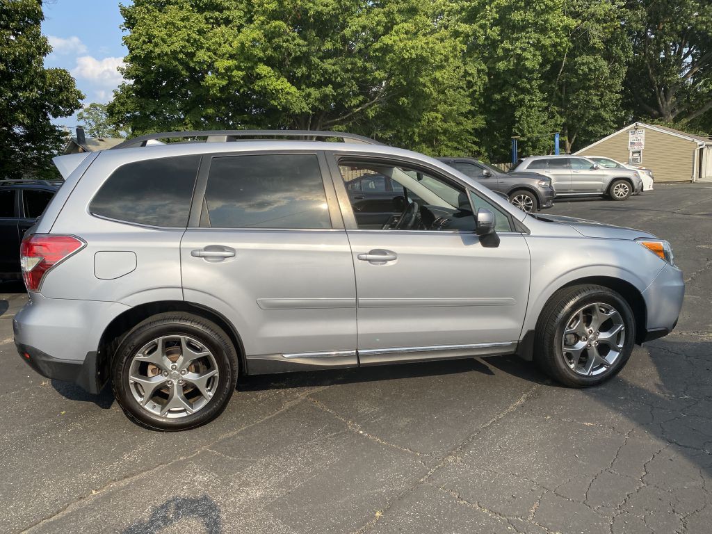 2016 Subaru Forester Image 7