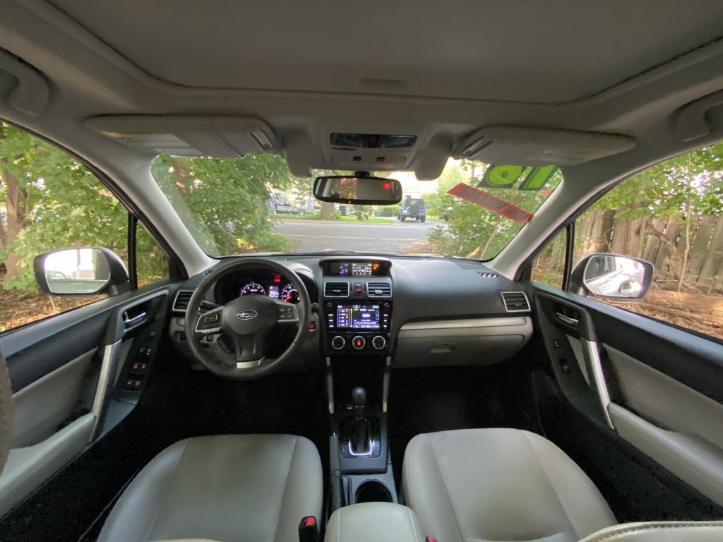 2016 Subaru Forester Image 13