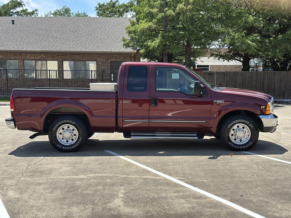 2000 Ford F-250 Image 4