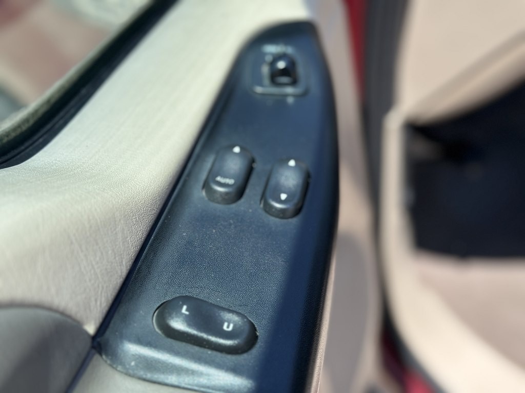 2000 Ford F-250 Image 12