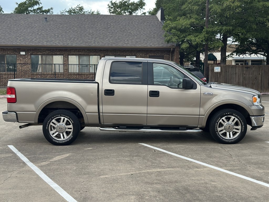 2005 Ford F-150 Image 4