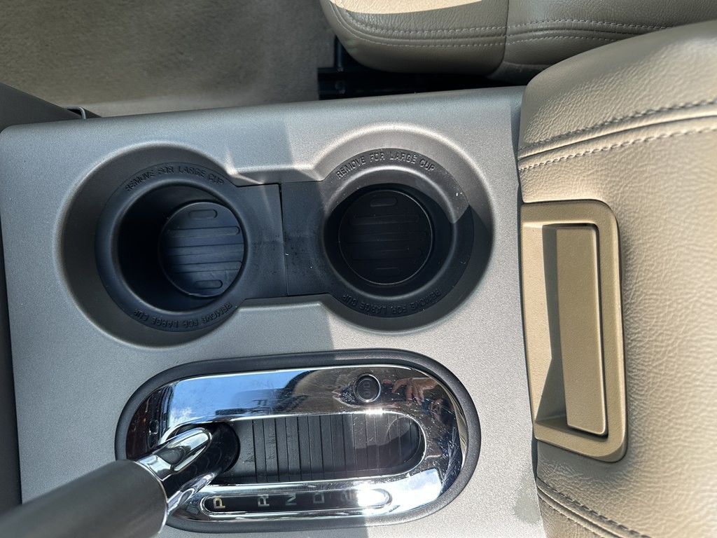 2005 Ford F-150 Image 24