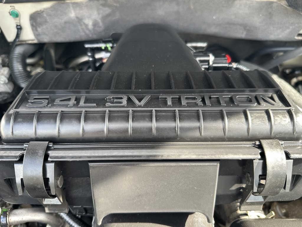 2005 Ford F-150 Image 43