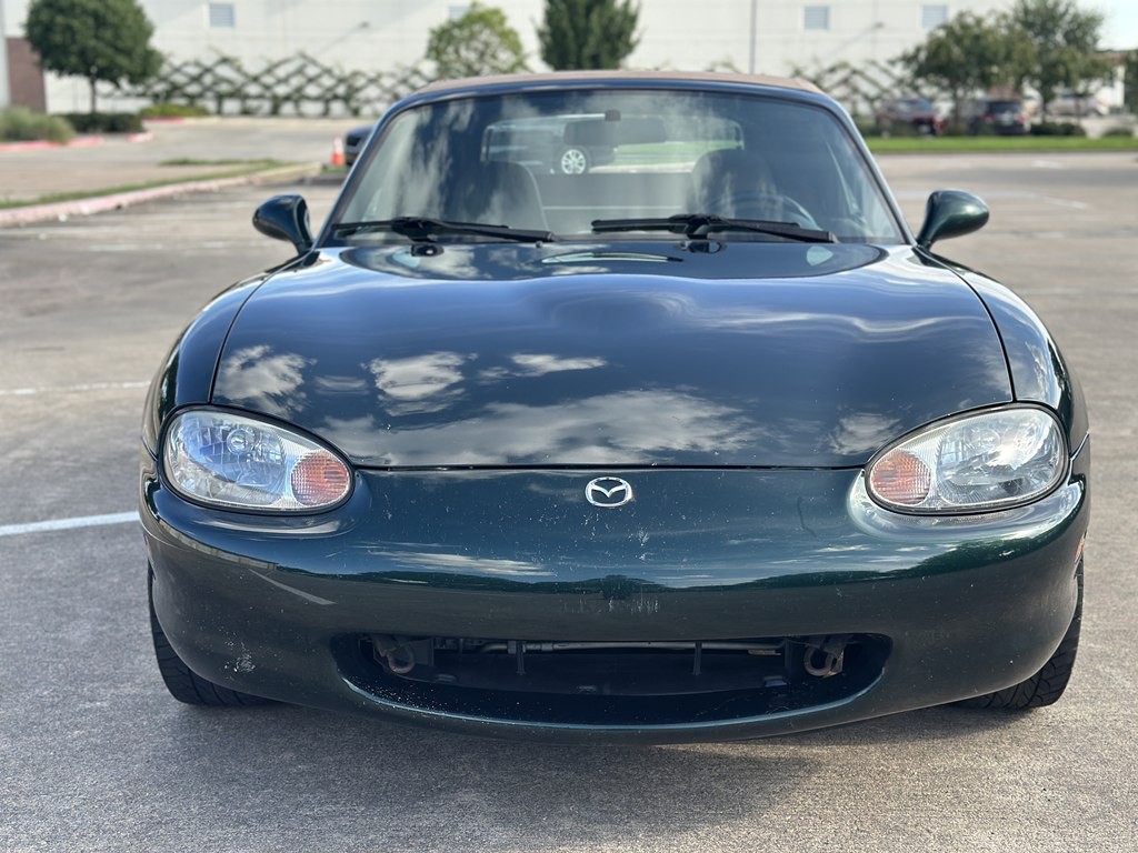 1999 Mazda MX-5 Miata Image 2