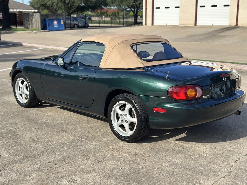 1999 Mazda MX-5 Miata Image 7