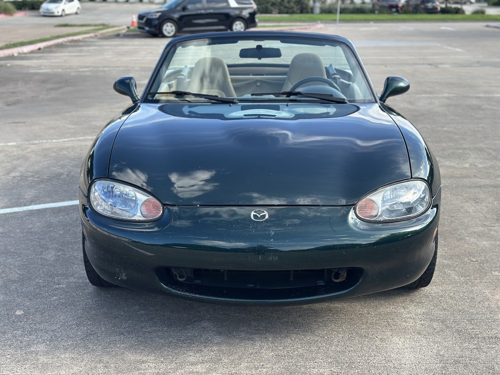 1999 Mazda MX-5 Miata Image 10
