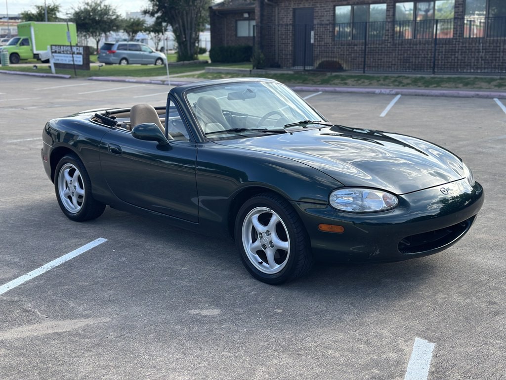 1999 Mazda MX-5 Miata Image 11