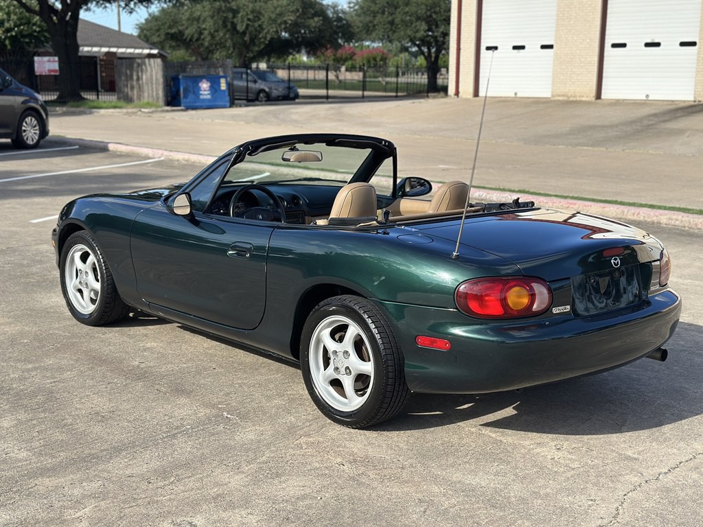1999 Mazda MX-5 Miata Image 15
