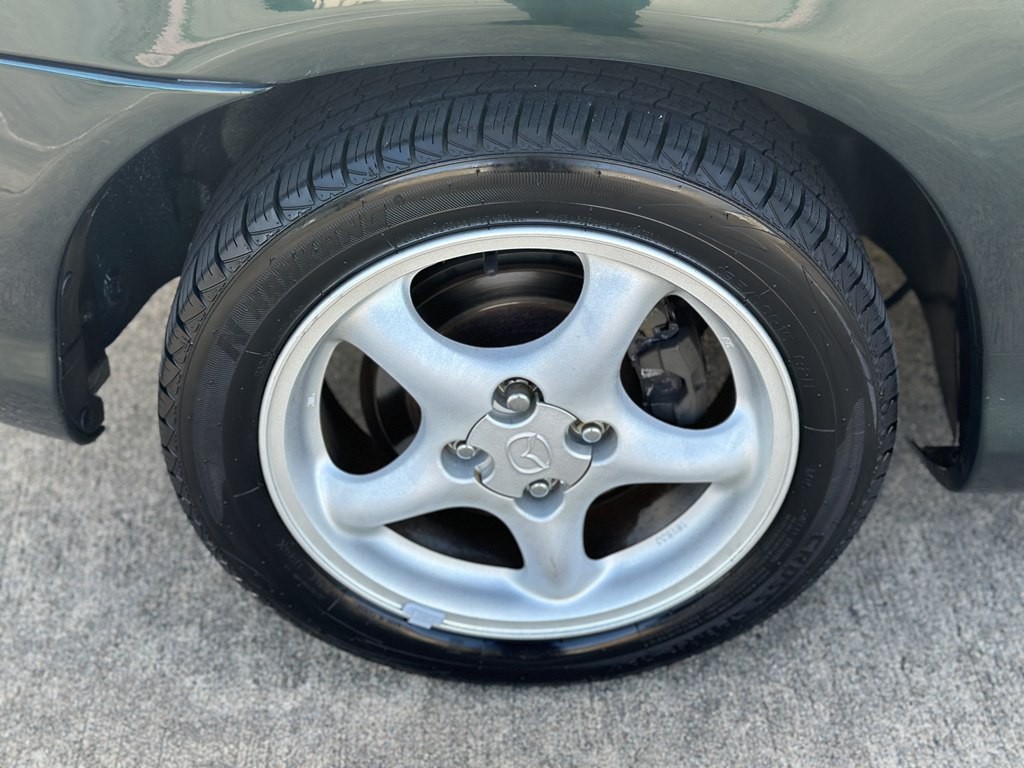 1999 Mazda MX-5 Miata Image 36