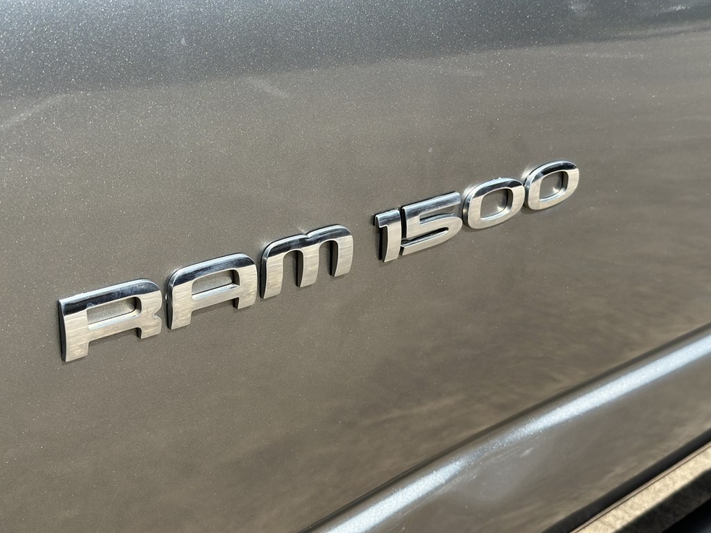 2005 Dodge Ram 1500 Image 9