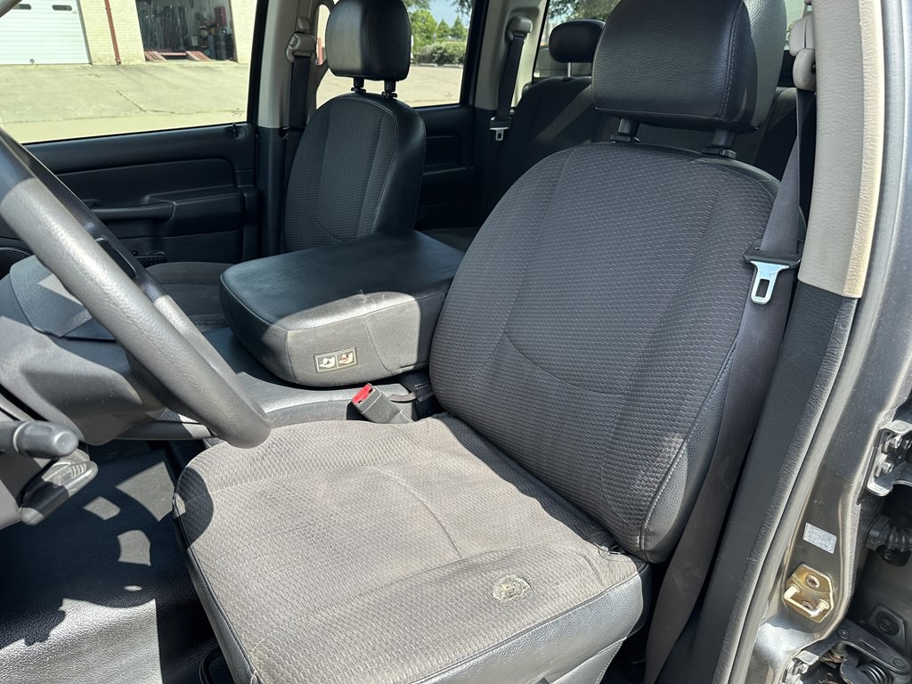 2005 Dodge Ram 1500 Image 12