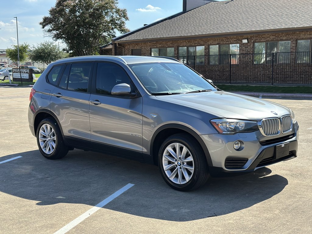 2017 BMW X3 Image 3