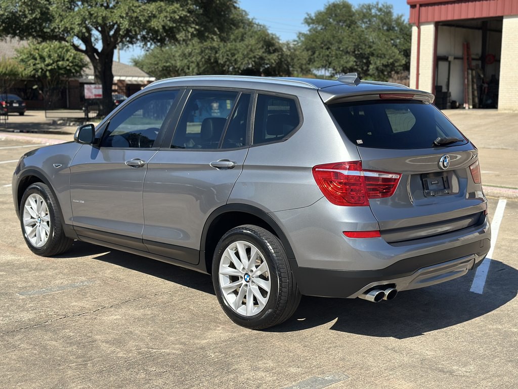 2017 BMW X3 Image 7