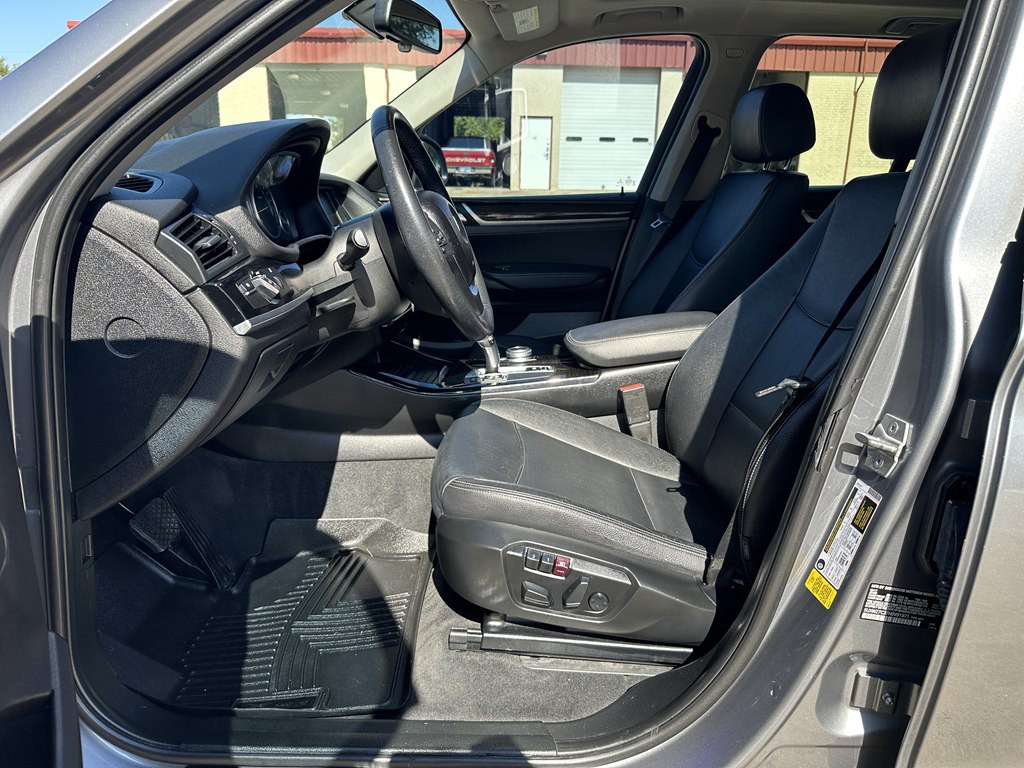 2017 BMW X3 Image 13
