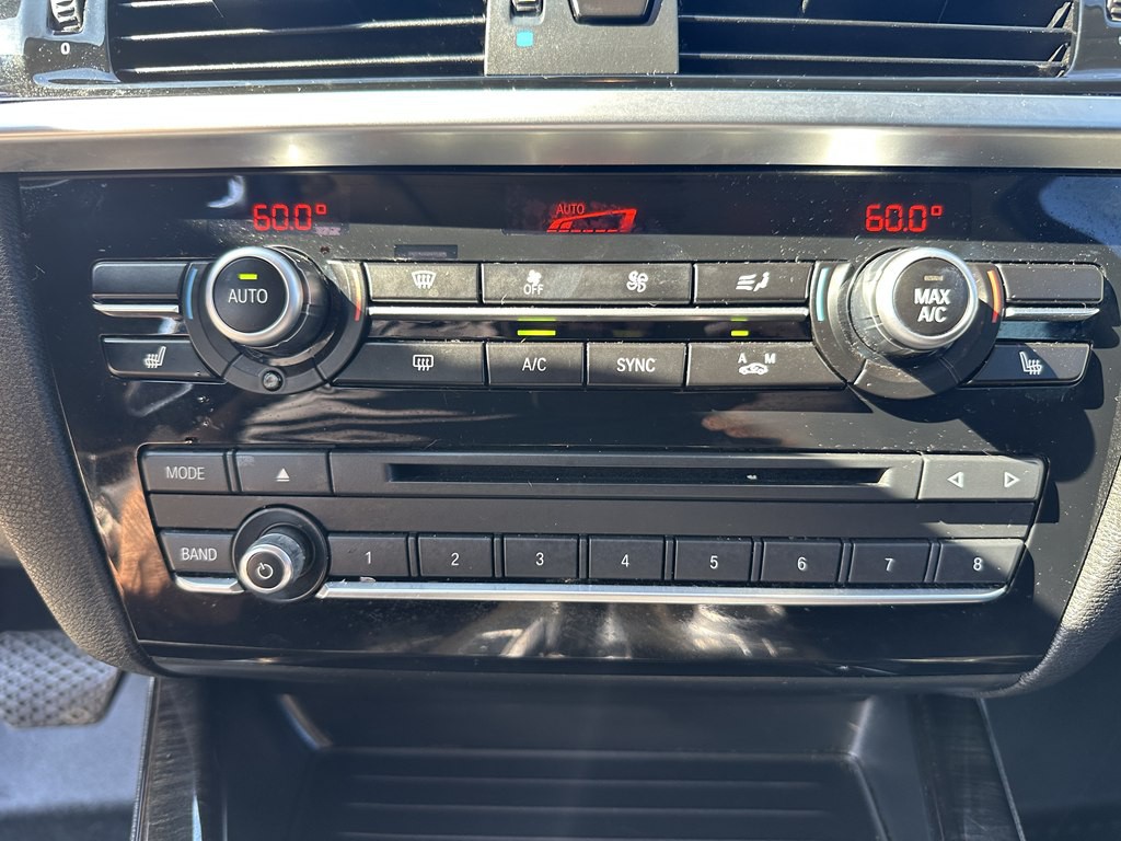 2017 BMW X3 Image 24